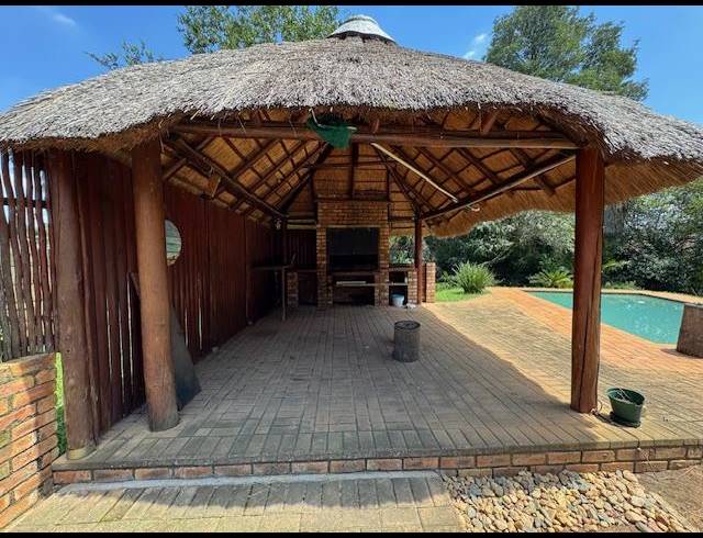 4 BEDROOM HOUSE FOR SALE IN GLEN MARAIS